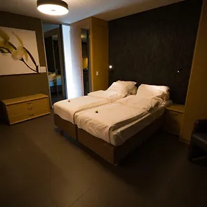 Su'ro Bed & Breakfast